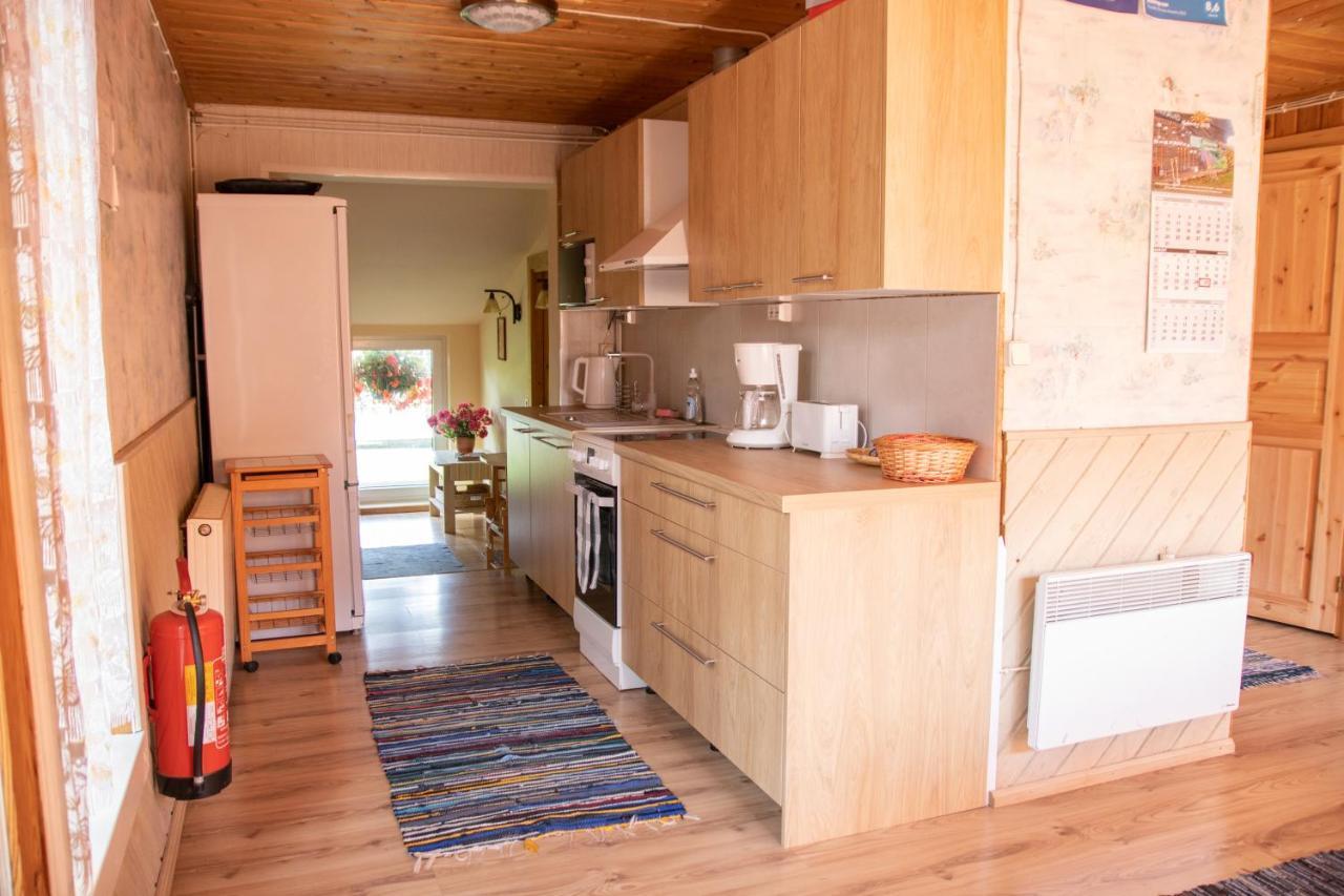Maarjamaee Holiday House Rapina Exterior photo